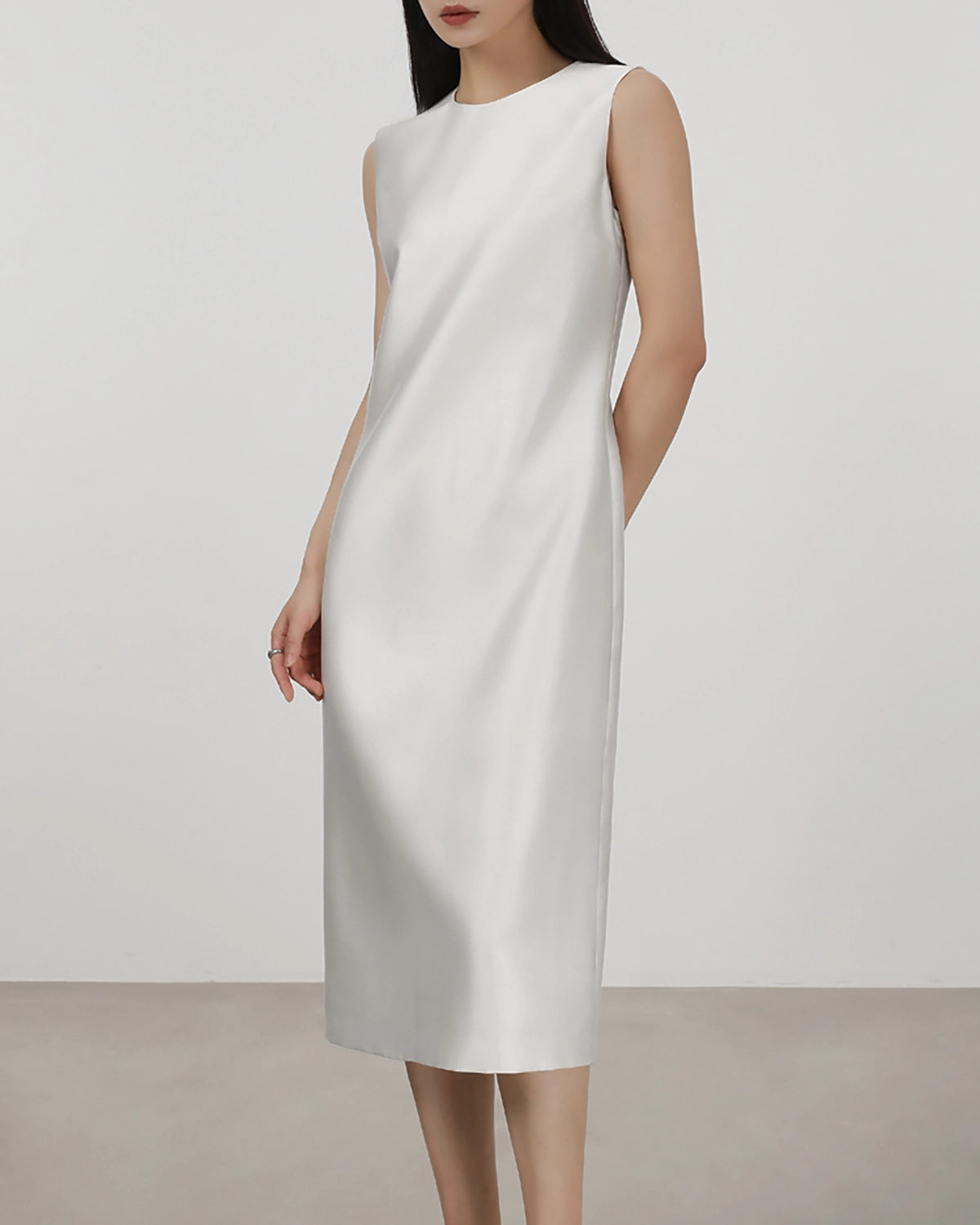 40 Momme Silk Sleeveless Midi Dress, White