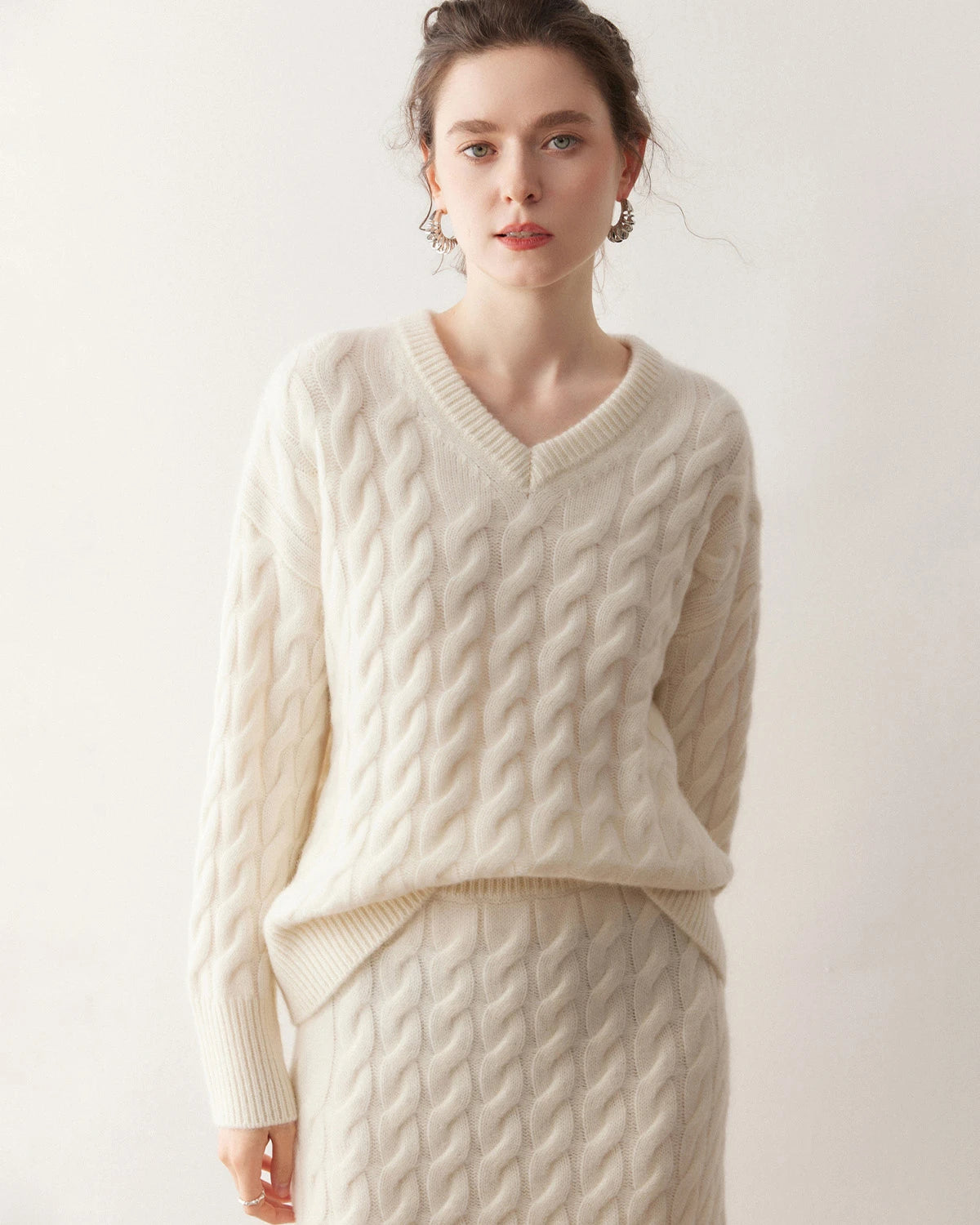 Cashmere Wool Cable Knit Sweater and Skirt Set - DAISYSILK