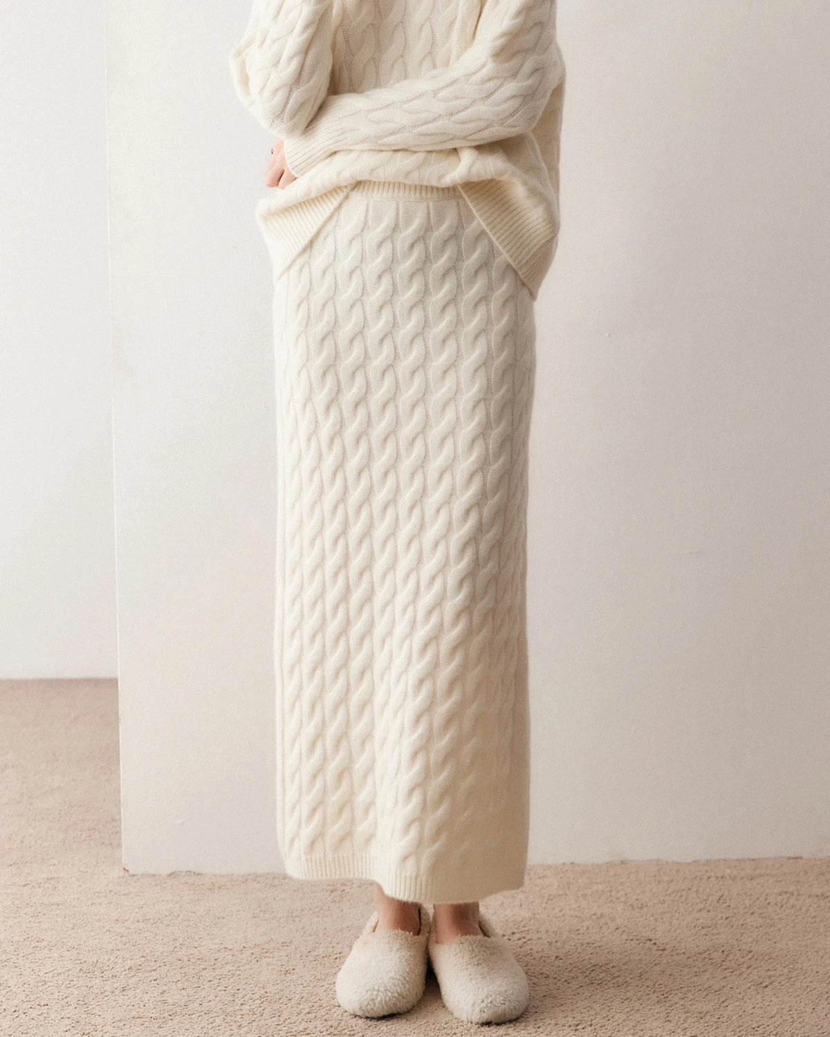 Cashmere Wool Cable Knit Sweater and Skirt Set - DAISYSILK