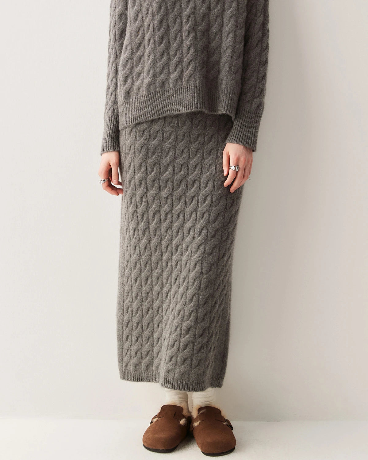 Cashmere Wool Cable Knit Sweater and Skirt Set - DAISYSILK