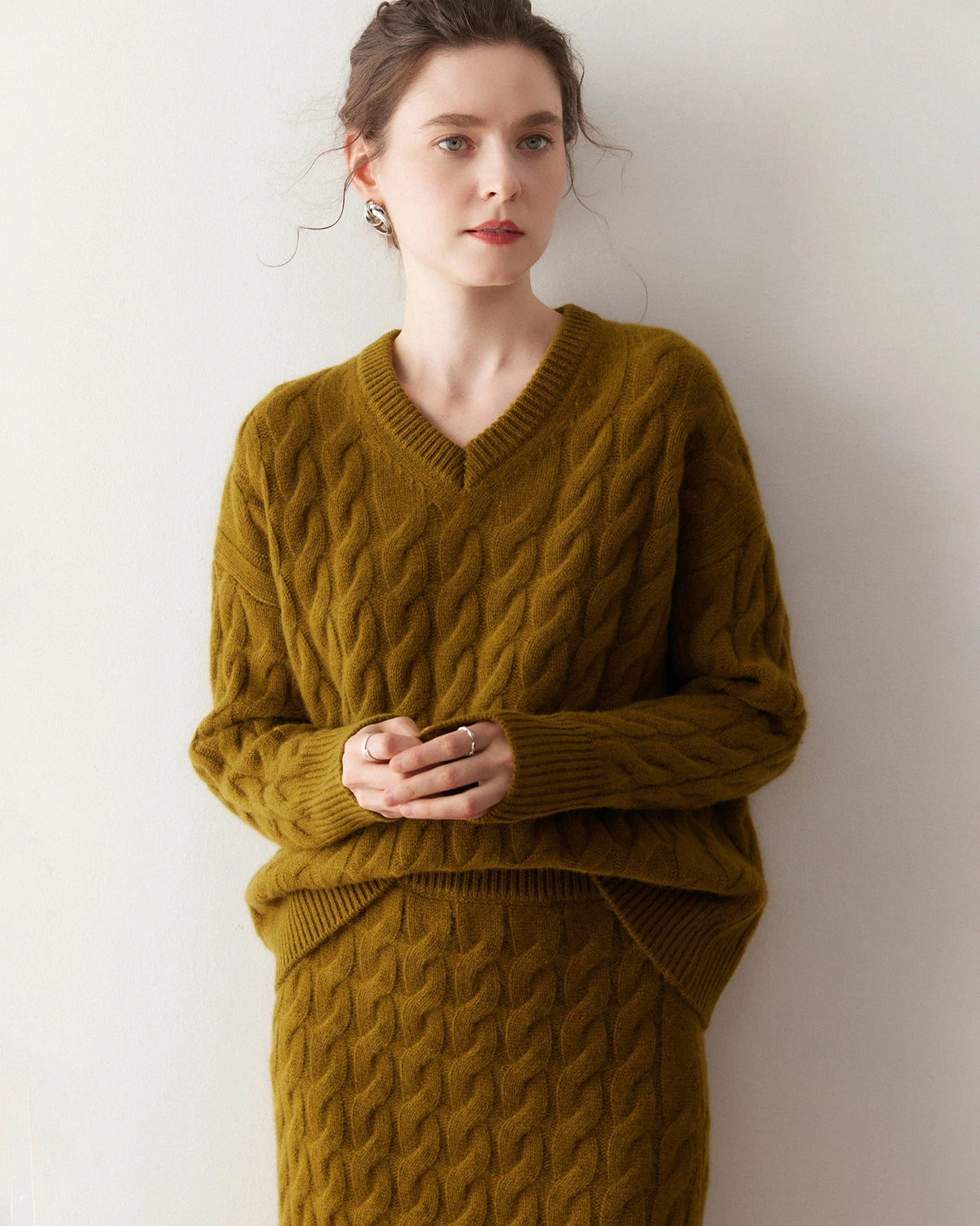 Cashmere Wool Cable Knit Sweater and Skirt Set - DAISYSILK
