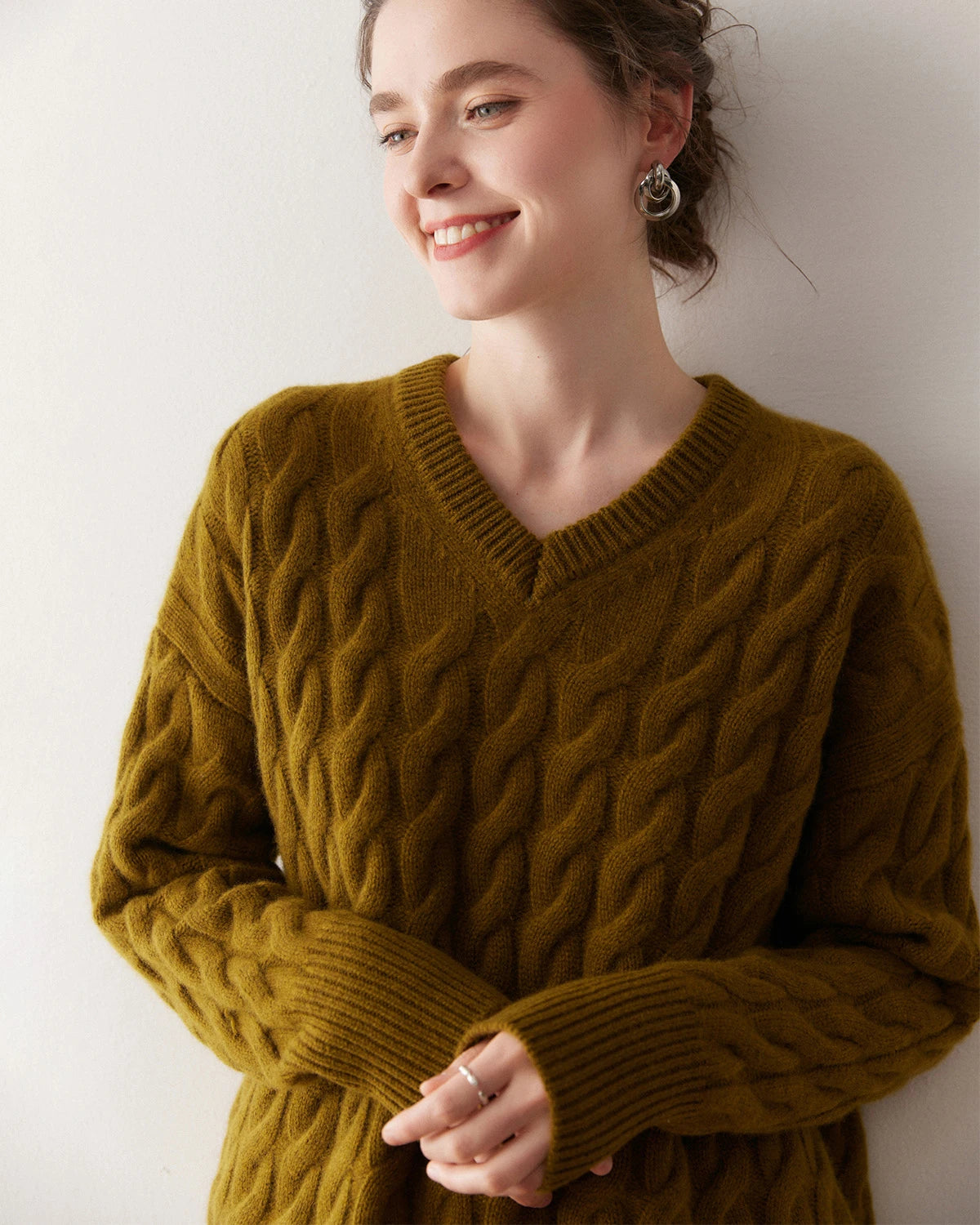 Cashmere Wool Cable Knit Sweater and Skirt Set - DAISYSILK