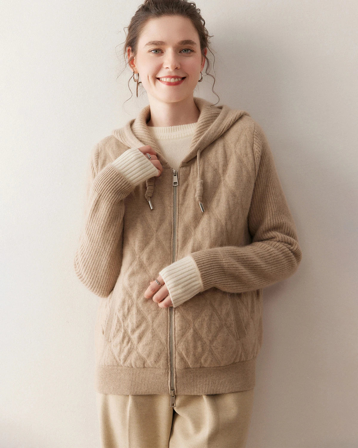 Women’s Hooded Cashmere Zip-Up Jacket - DAISYSILK