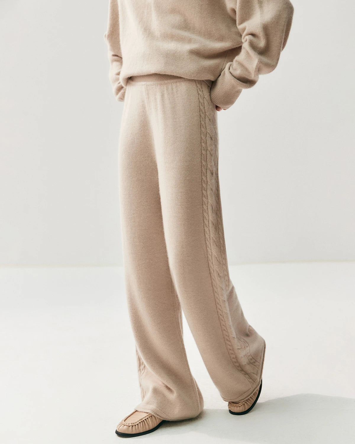 Women's Cashmere Wool Wide Leg Knit Pants - DAISYSILK