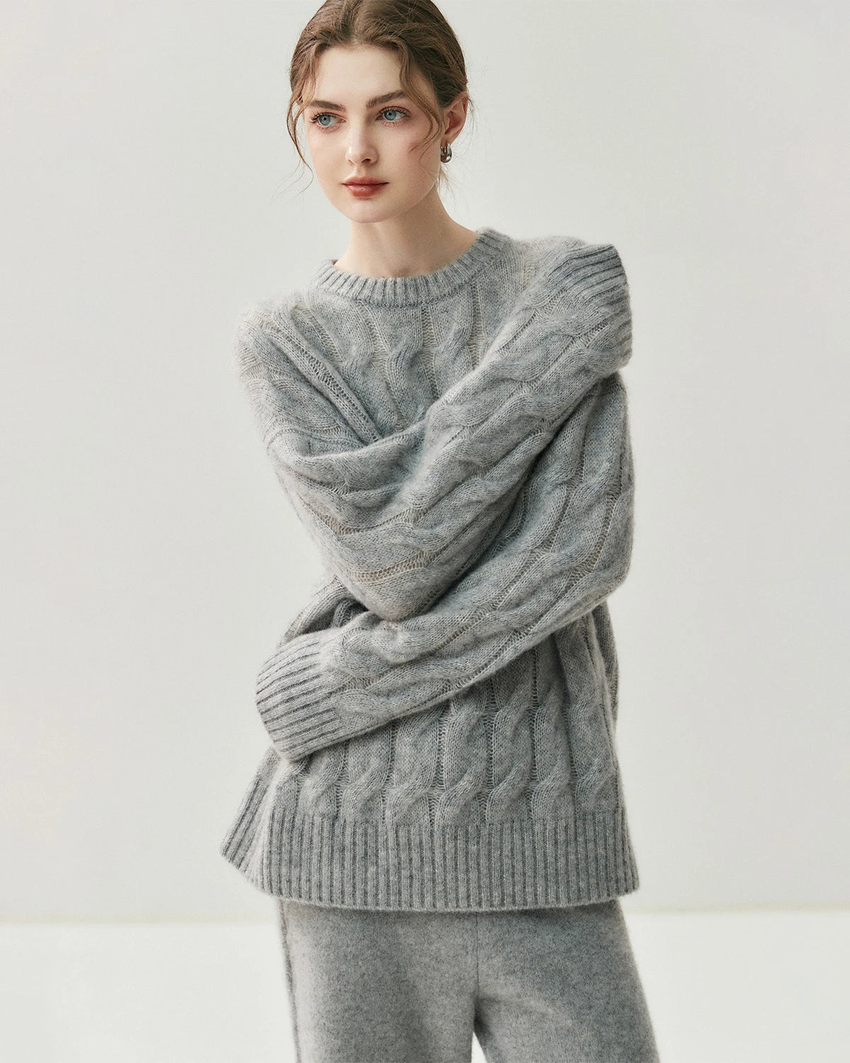 Women's Cable Knit Silk Cashmere Oversize Pullover - DAISYSILK