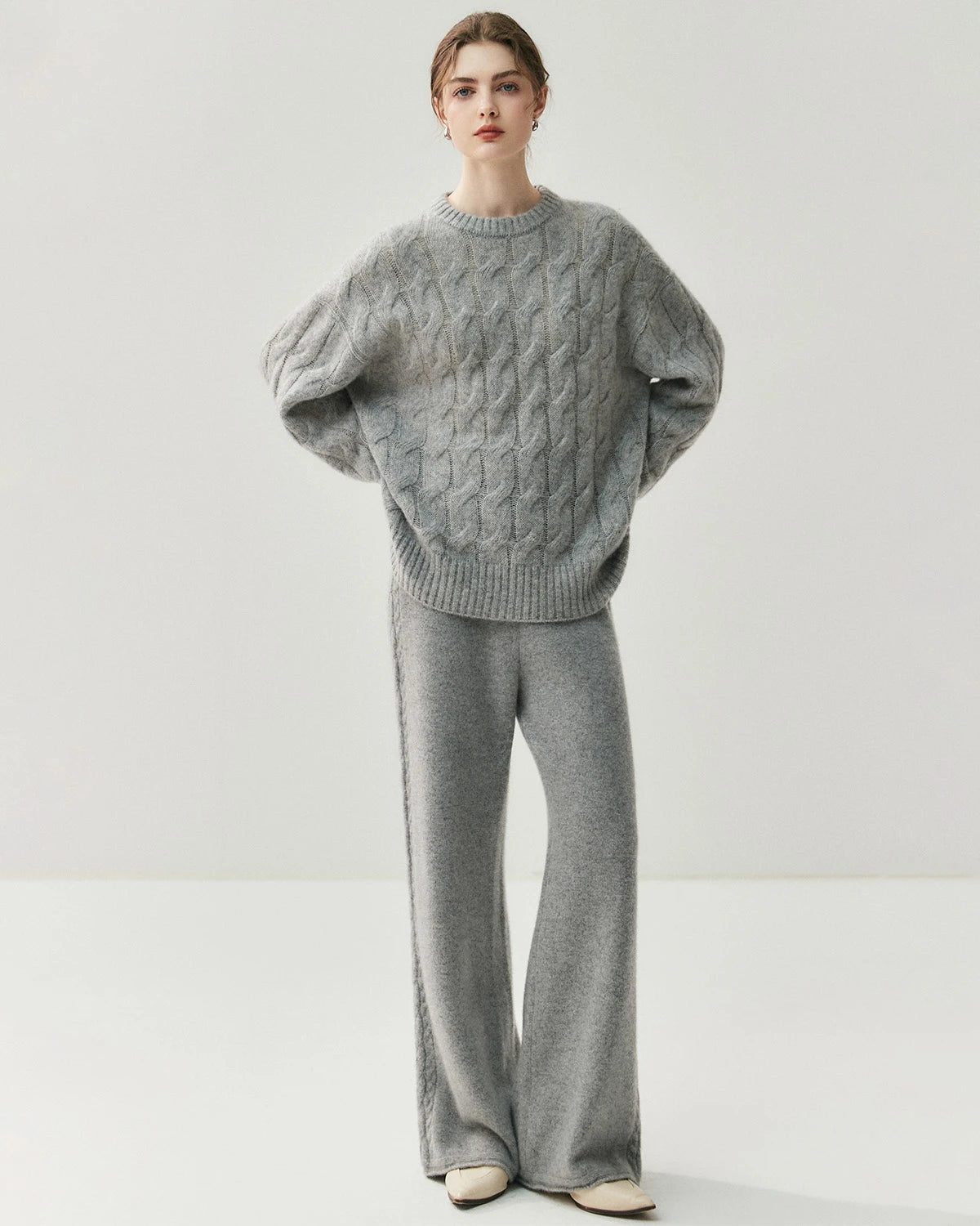 Women's Cable Knit Silk Cashmere Oversize Pullover - DAISYSILK