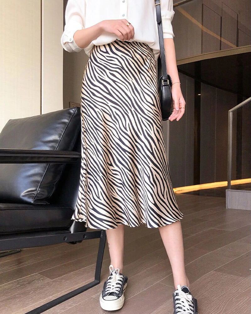 Women's Zebra Print Midi Silk Skirt, Black And White