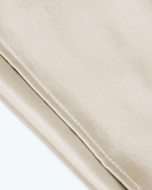 19 Momme Classic Silk Envelope Pillowcase Champagne