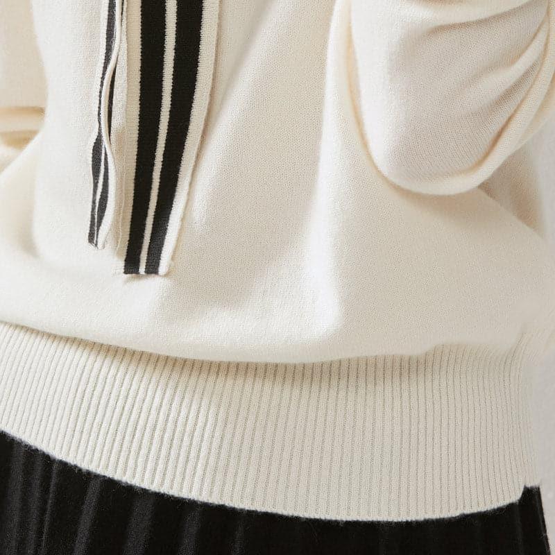 Elegant Ribbon Cashmere Sweater - DAISYSILK