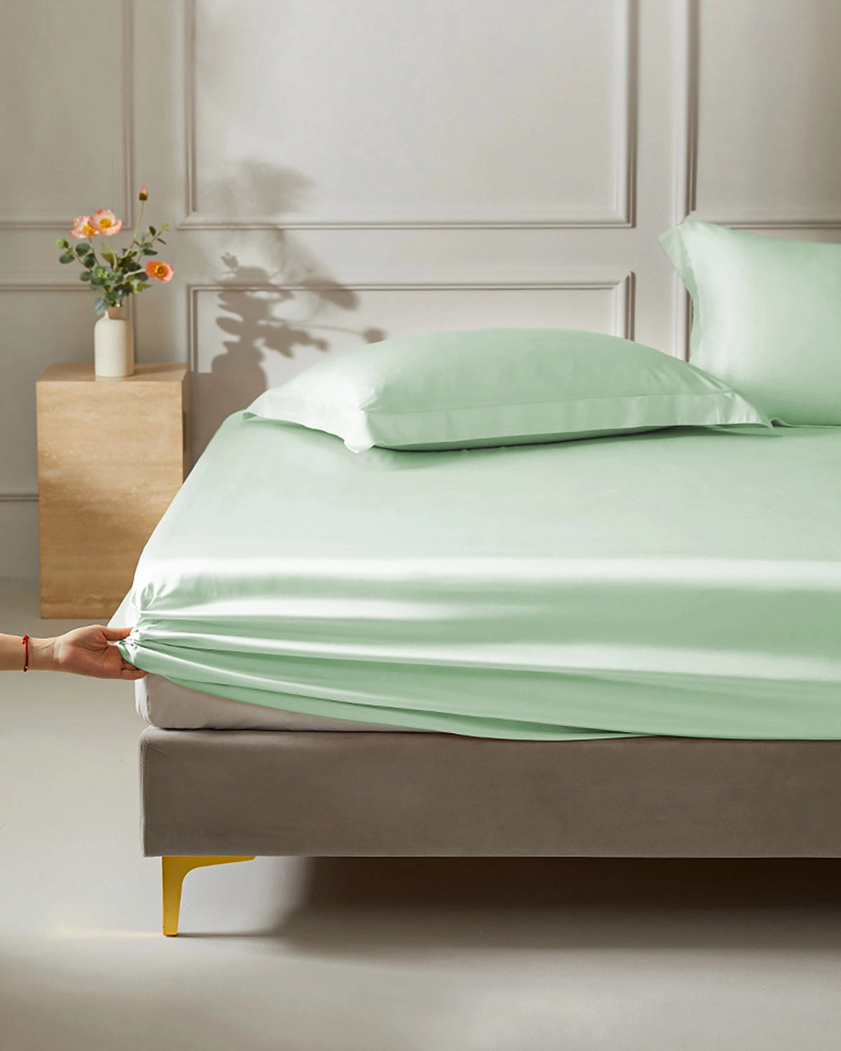 Silk Comforter Fitted Sheet, Light Green