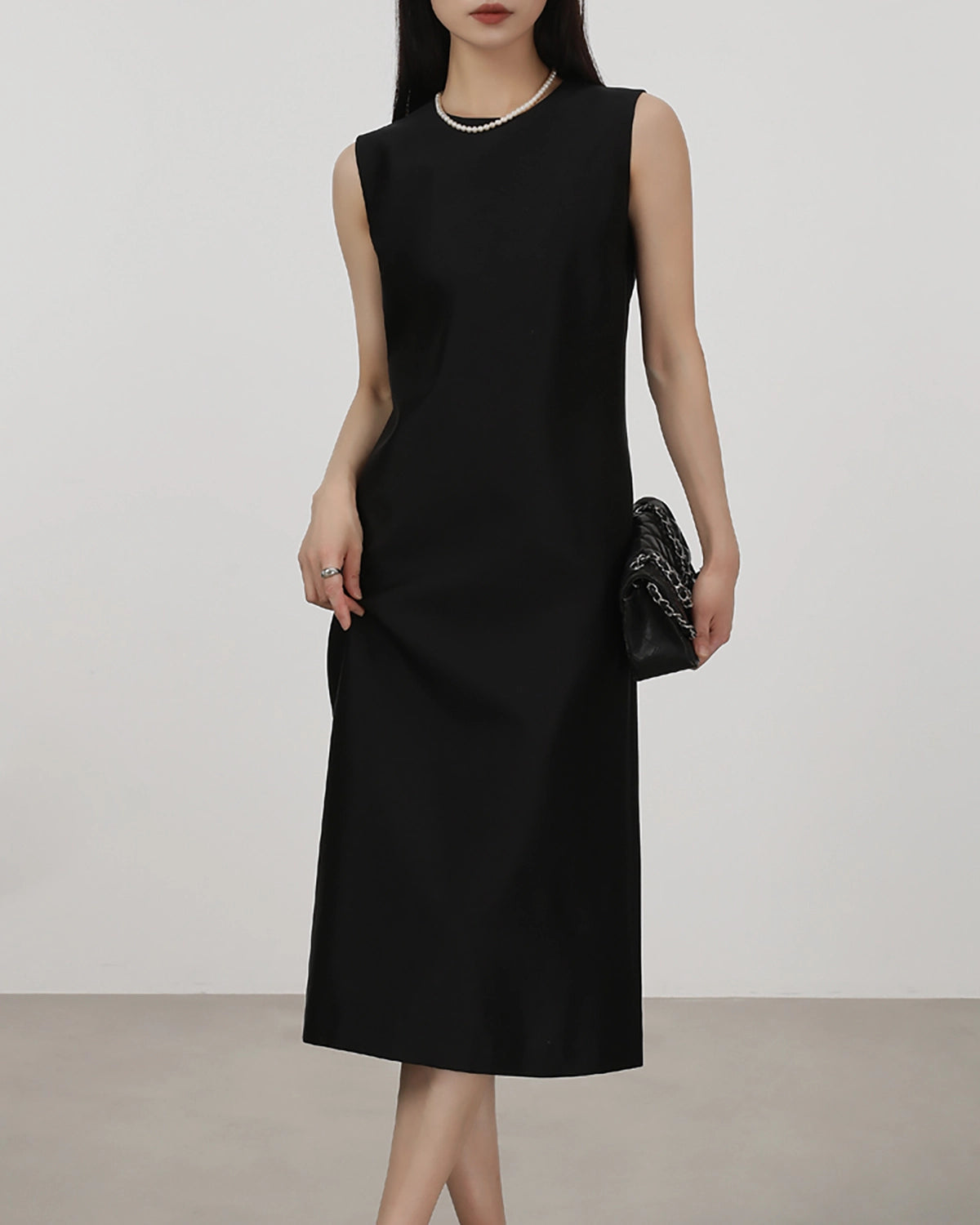 40 Momme Silk Sleeveless Midi Dress, Black