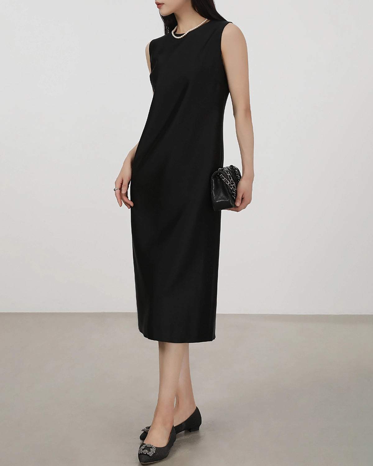 40 Momme Silk Sleeveless Midi Dress, Black