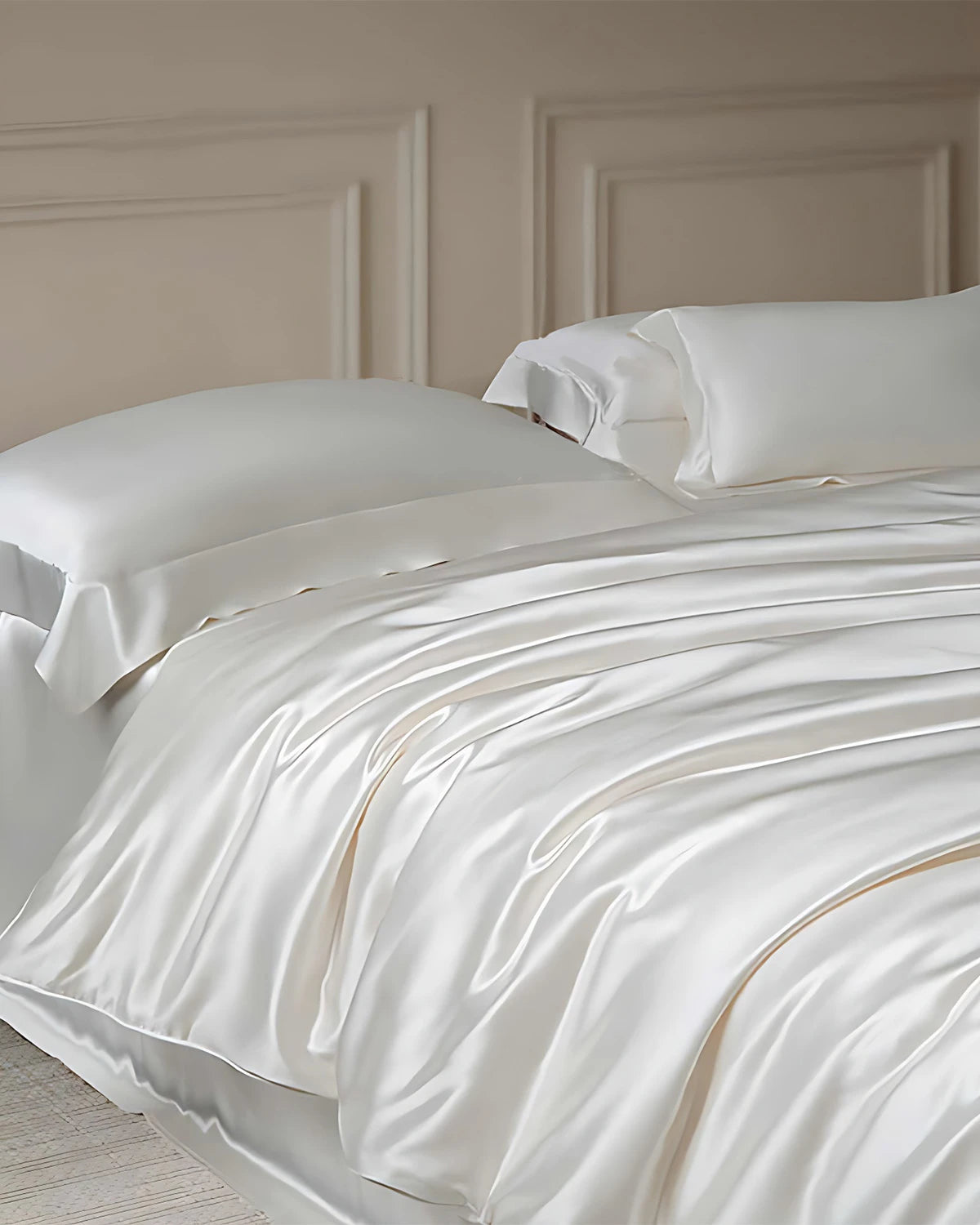 Mulberry Silk Comforter with 22 Momme Silk Shell - DAISYSILK
