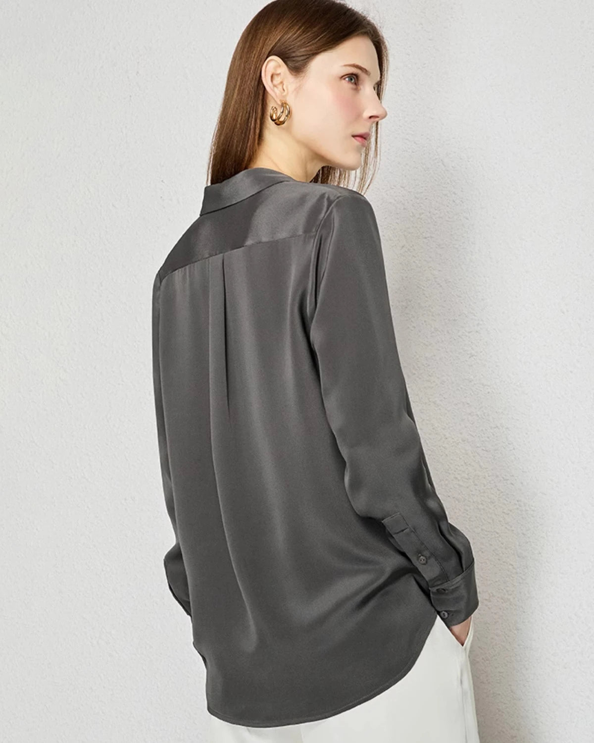 30 Momme Classic Concealed Silk Blouse - DAISYSILK