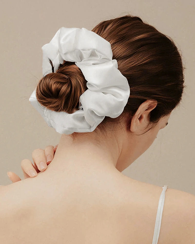 30 Momme Padded Washable Silk Scrunchie 6.5cm, White