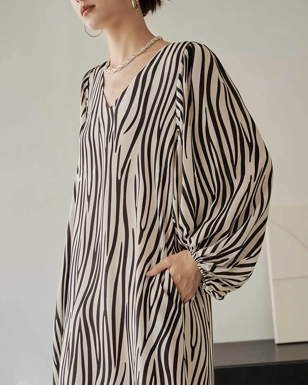 Loose Zebra Printed Silk Dress, White And Black