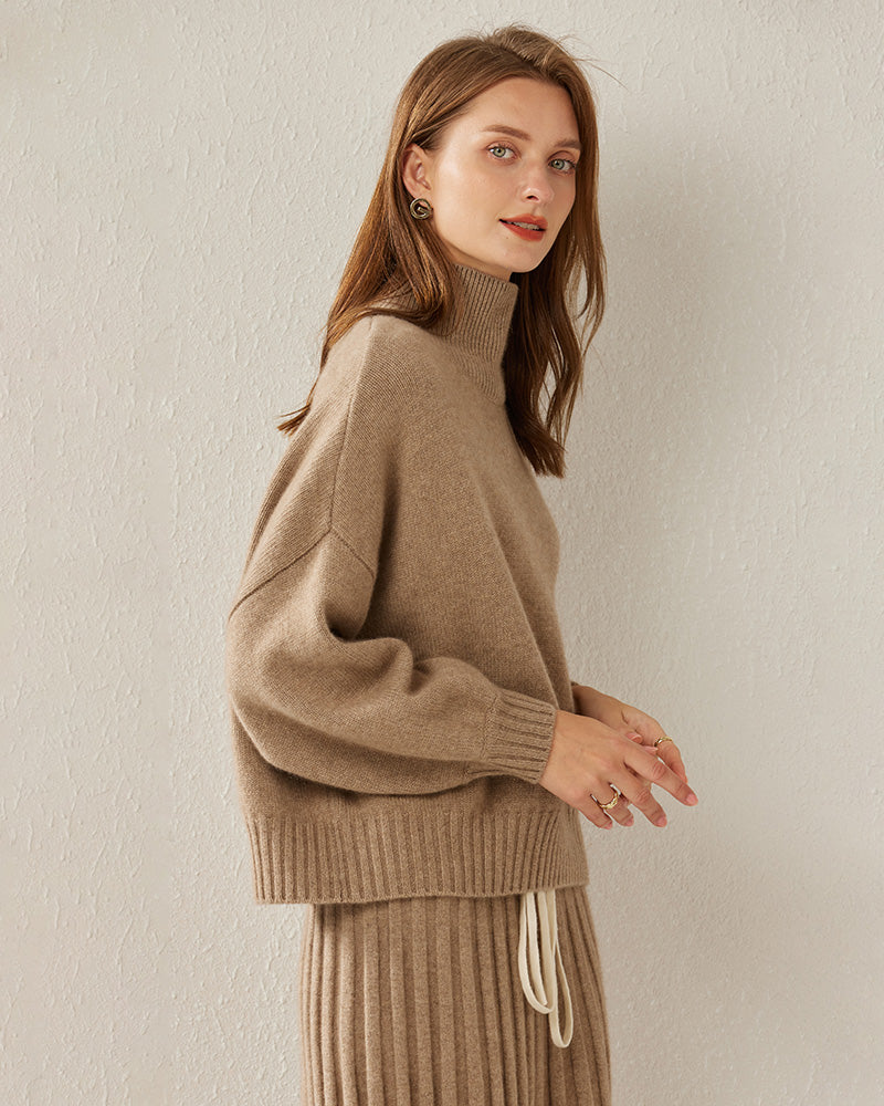 Luxe Oversized Cashmere Turtleneck Sweater, Brown