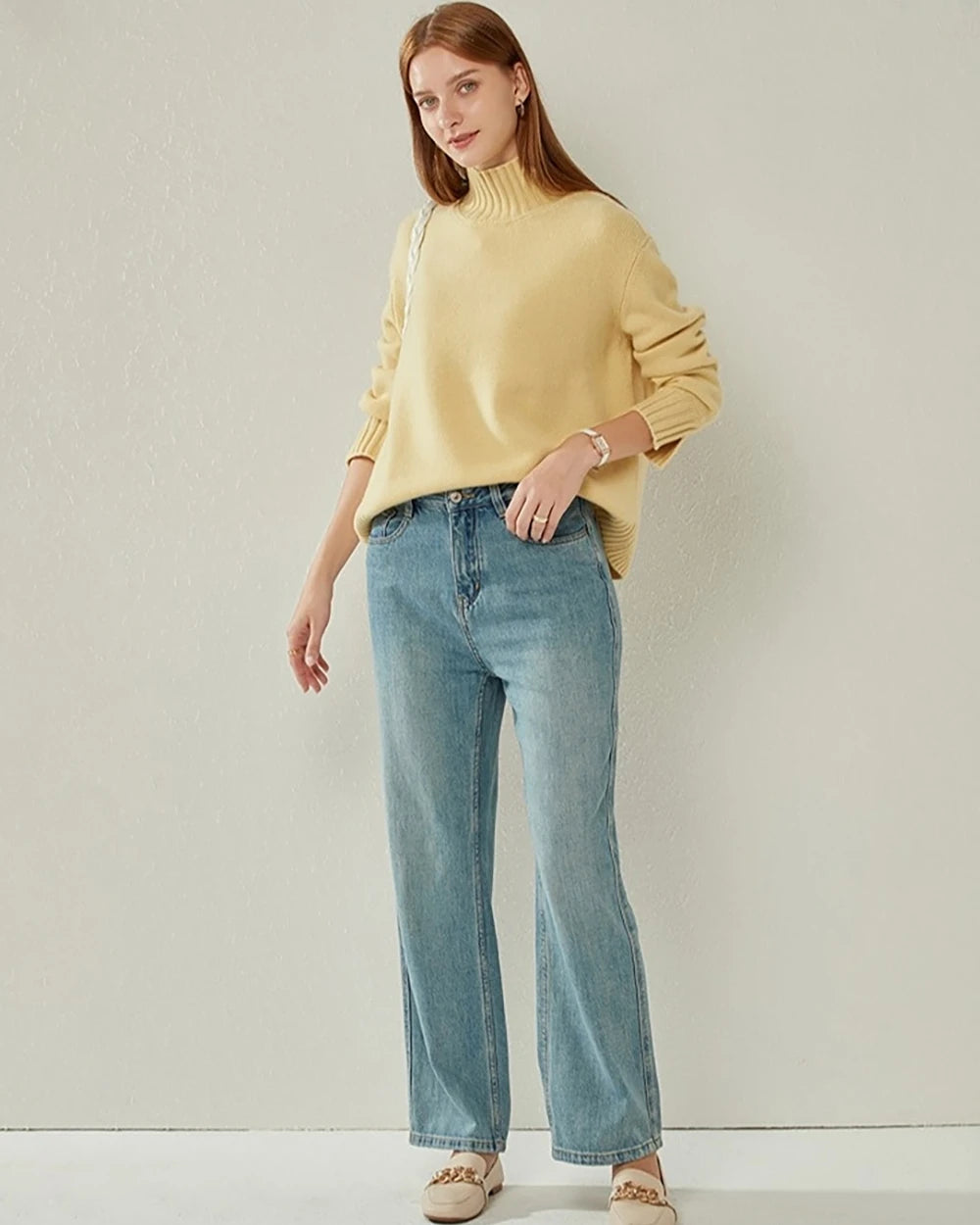 Oversized Turtleneck Cashmere Sweater, Yellow
