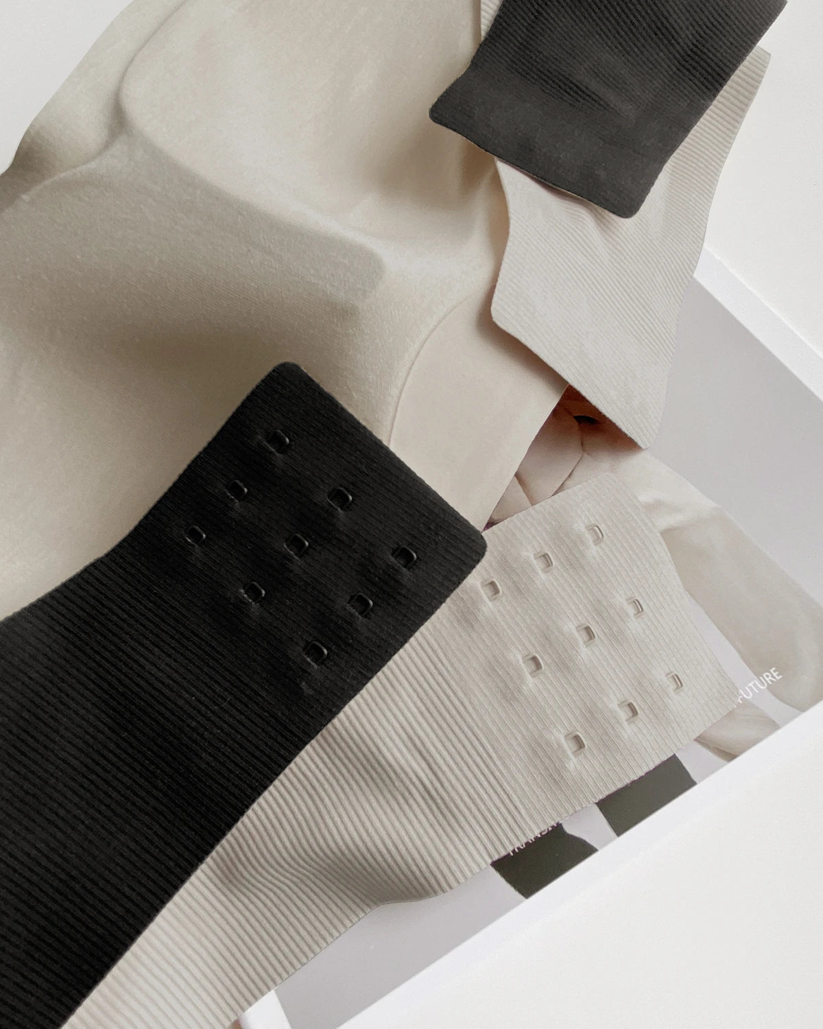 Seamless Non-slip Silk Bandeau Bra, Black