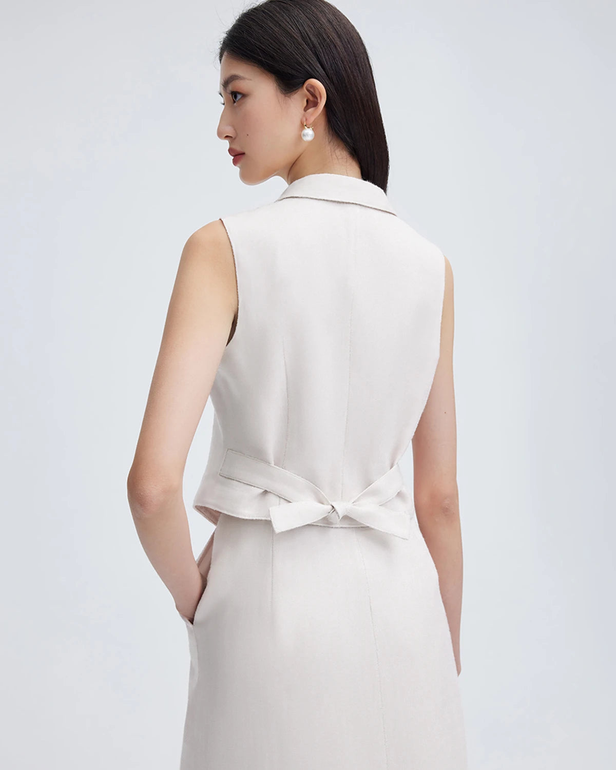 32 Momme Silk Lapel Collar Waistcoat, White