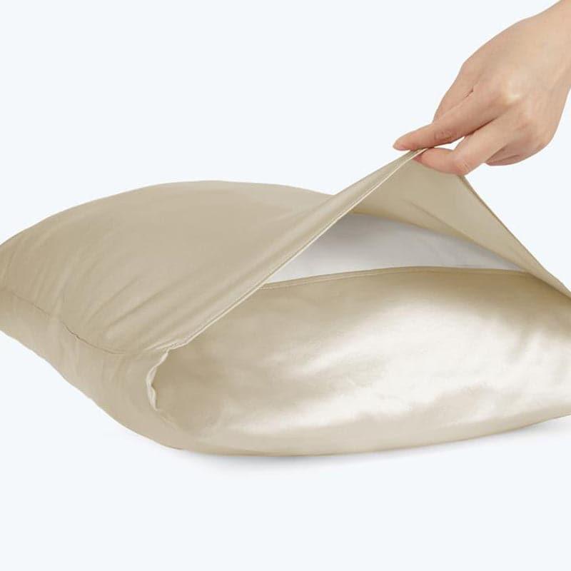 19 Momme Classic Silk Envelope Pillowcase Champagne